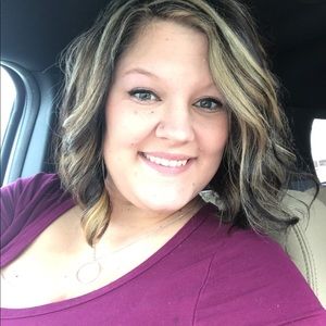 Meet your Posher, Melissa